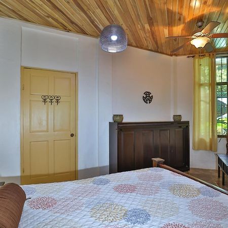 Jungle Creek Aparthotel Manuel Antonio Cameră foto
