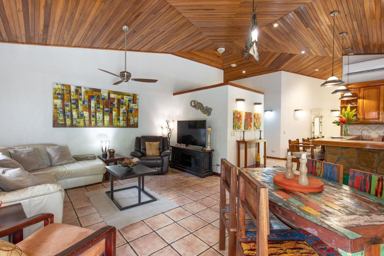 Jungle Creek Aparthotel Manuel Antonio Exterior foto