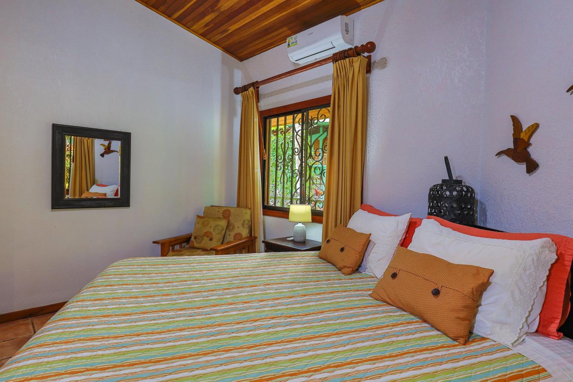 Jungle Creek Aparthotel Manuel Antonio Cameră foto